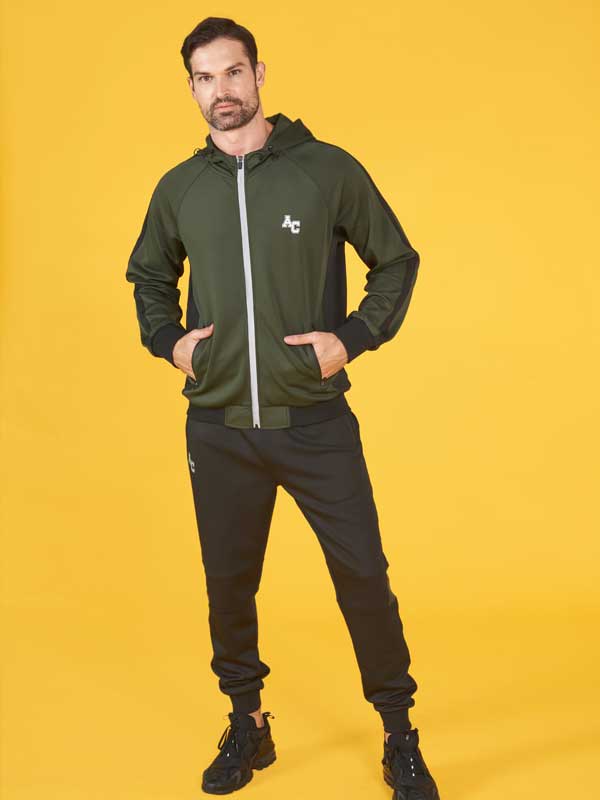 Sudadera deportiva de caballero, color verde