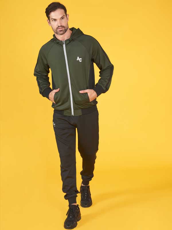 Sudadera deportiva de caballero, color verde